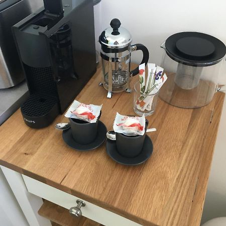 Liebevoll Renoviertes Apartment Mit Panoramablick Friedrichshafen Kültér fotó