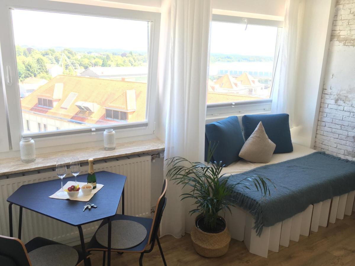 Liebevoll Renoviertes Apartment Mit Panoramablick Friedrichshafen Kültér fotó