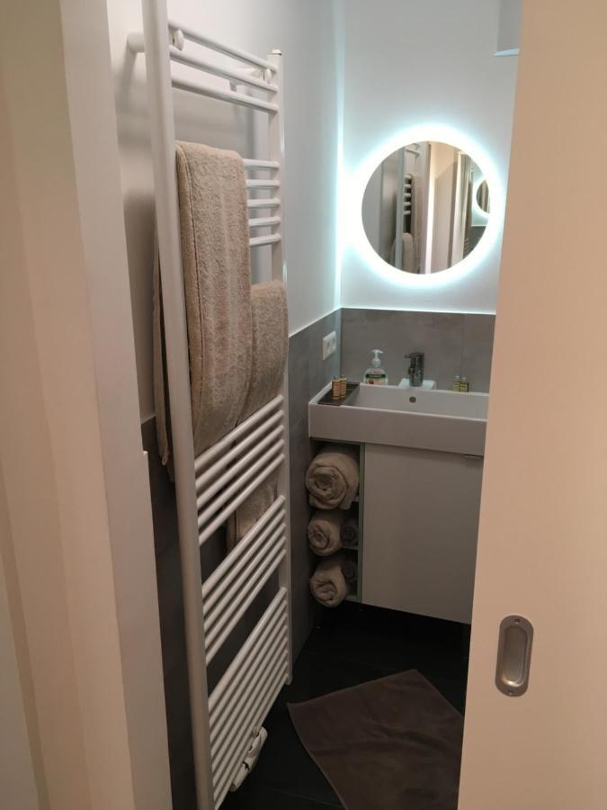 Liebevoll Renoviertes Apartment Mit Panoramablick Friedrichshafen Kültér fotó